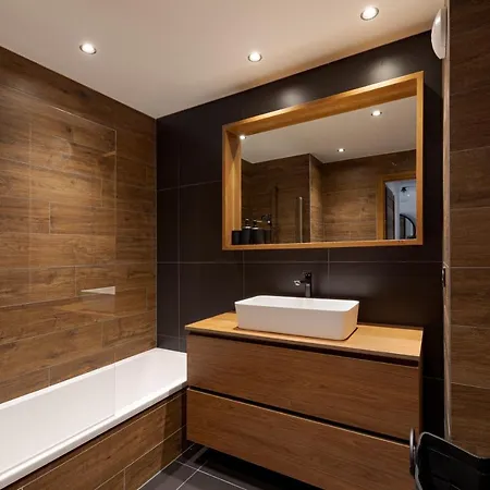 Interlude アパート *